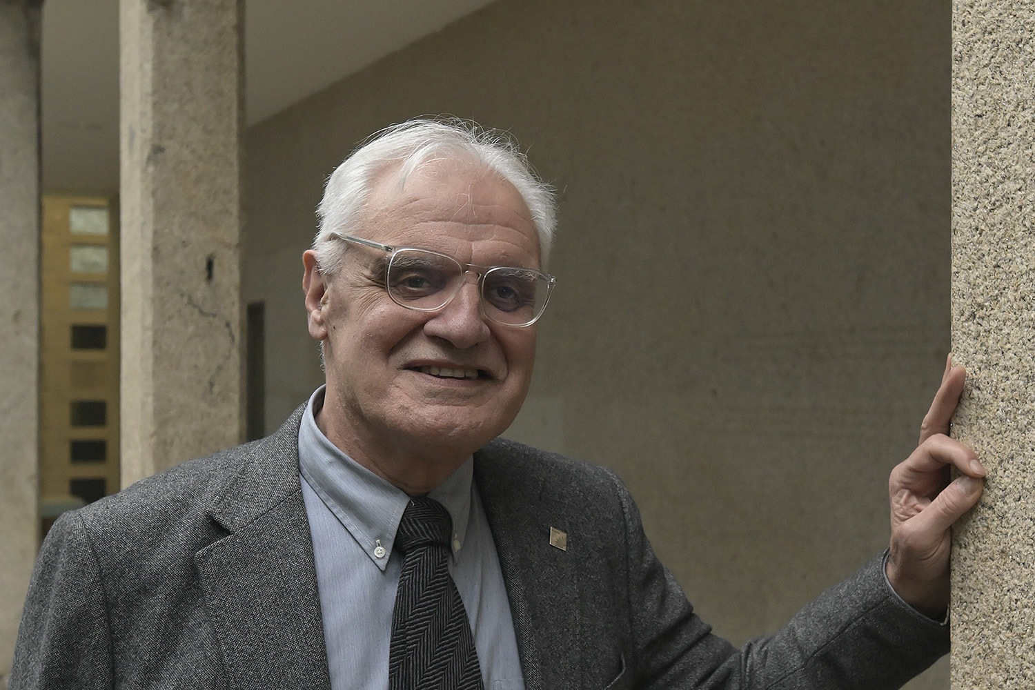 O Premio Carlos Casares de Xornalismo Literario recoñece o articulismo de Víctor F. Freixanes